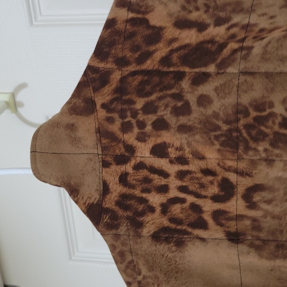 Blazer / Sweater / Coat - Picture 4 of 7